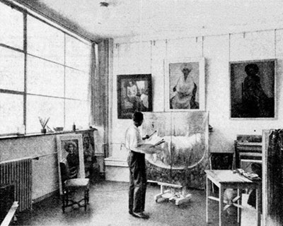 Jack Hamel in zijn atelier in de Zomerdijkstraat, 1935